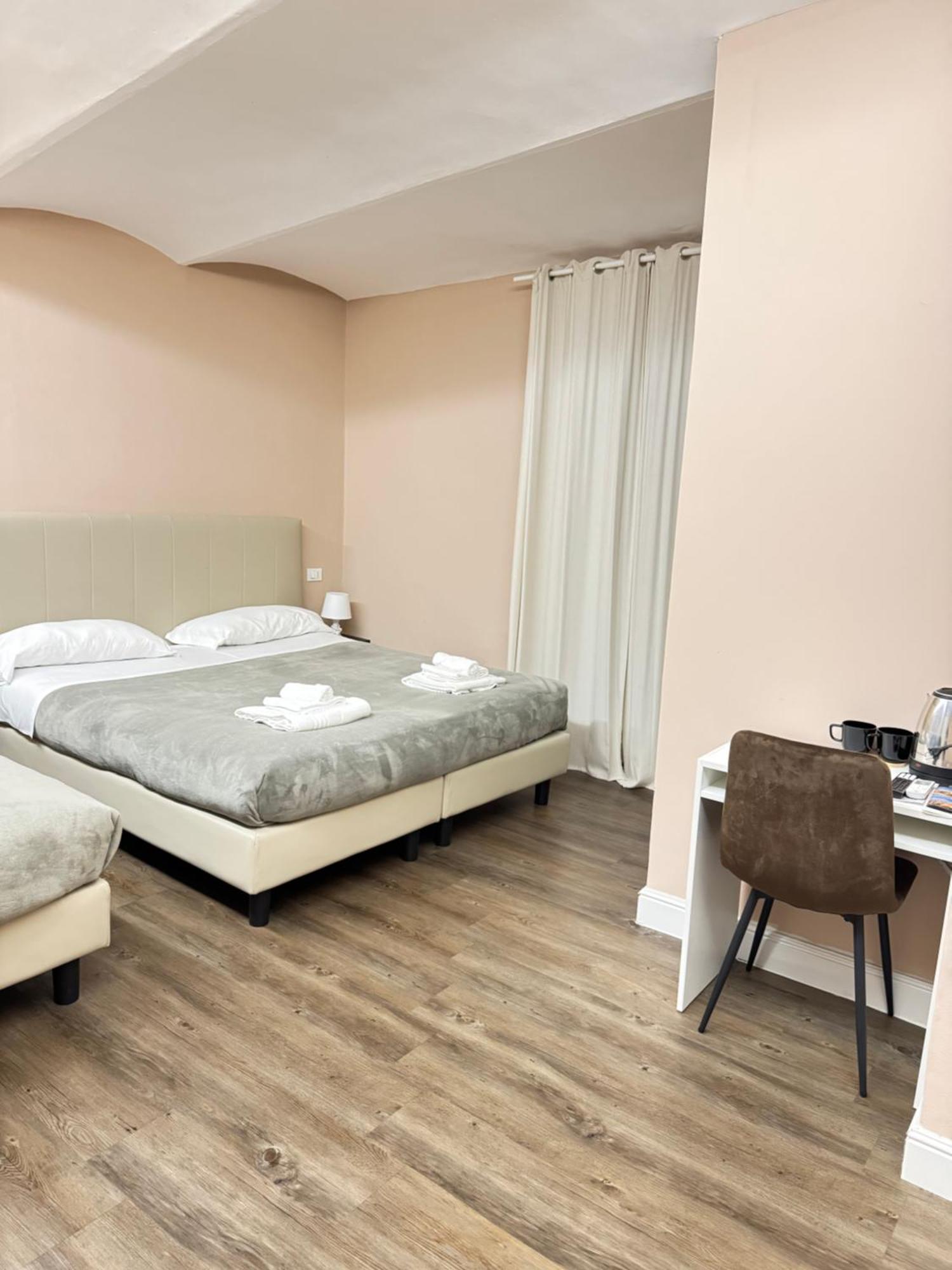 Cattaleya Rooms Флоренція Екстер'єр фото